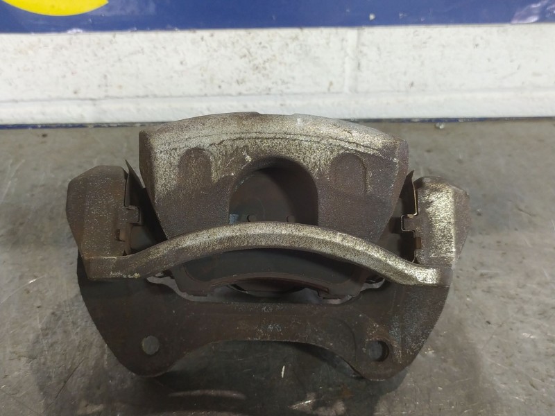 Recambio de pinza freno delantera izquierda para opel insignia 2.0 cdti 110 edition referencia OEM IAM   