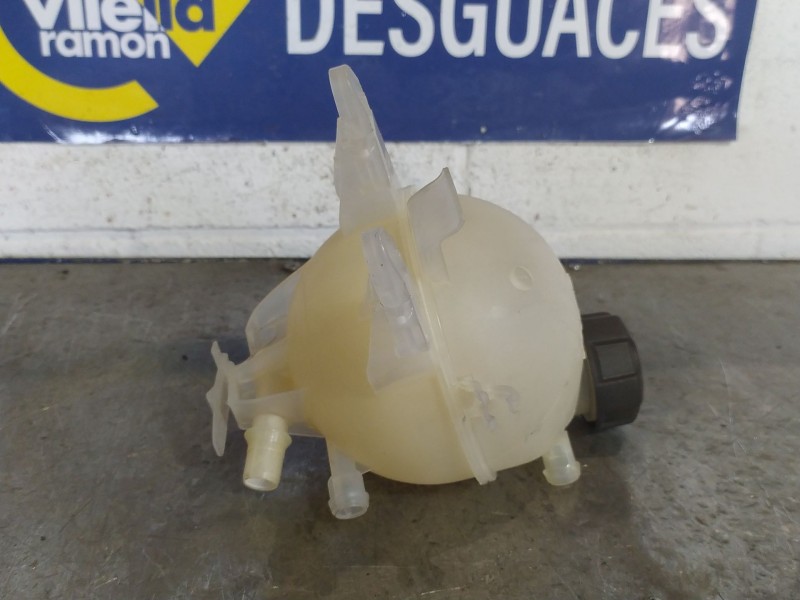 Recambio de deposito expansion para citroen c3 picasso  | 0.07 - ...  | 0.07 - ... referencia OEM IAM   