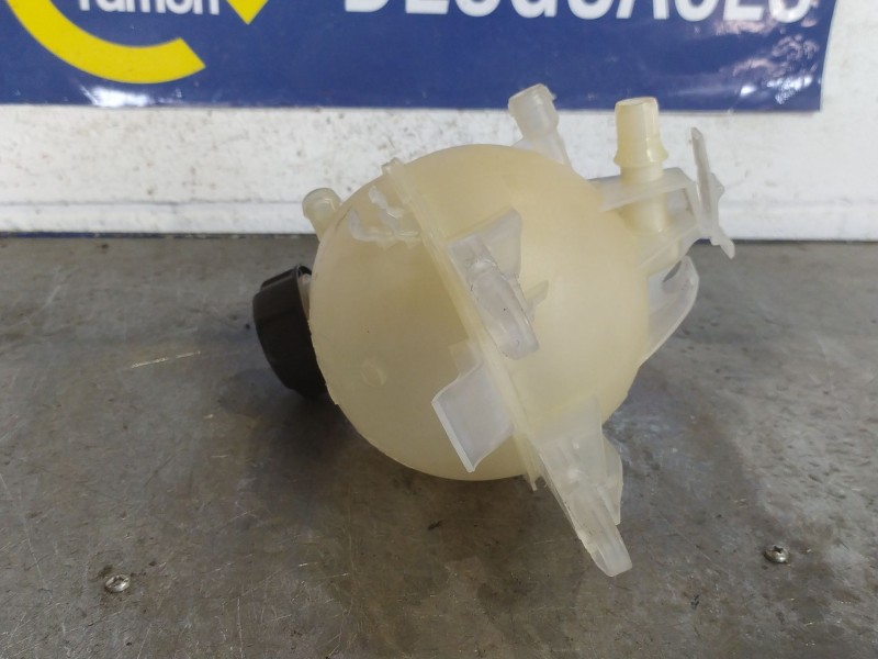 Recambio de deposito expansion para citroen c3 picasso  | 0.07 - ...  | 0.07 - ... referencia OEM IAM   