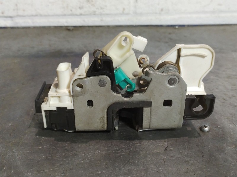 Recambio de cerradura puerta delantera izquierda para dodge caliber  | 0.06 - ...  | 0.06 - ... referencia OEM IAM   