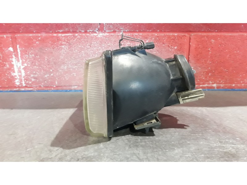 Recambio de faro izquierdo para ford fiesta referencia OEM IAM    Recambio de faro izquierdo para ford fiesta referencia OEM IAM