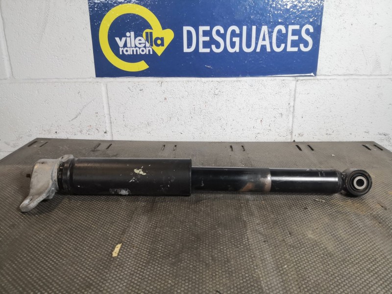 Recambio de amortiguador trasero para opel insignia 2.0 cdti 110 edition referencia OEM IAM   