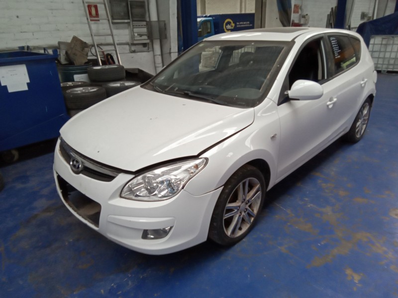 hyundai i30 2.0 cat | 0.07 - 0.12 del año 2008 hyundai i30 2.0 cat | 0.07 - 0.12 del año 2008