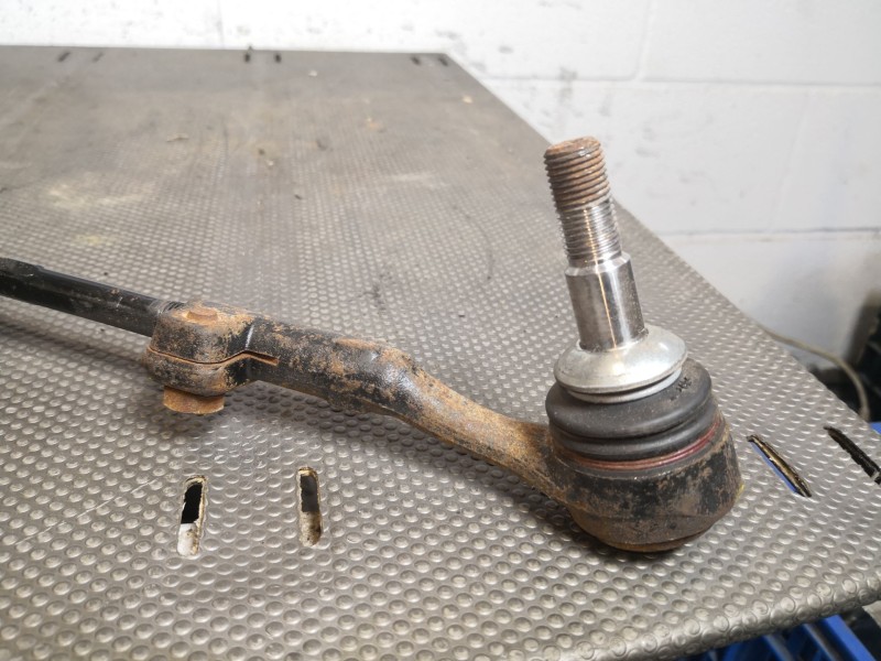 Recambio de caja direccion para bmw serie 1 berlina (e81/e87) 120d referencia OEM IAM   