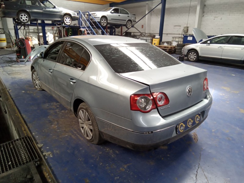 volkswagen passat berlina (3c2)  | 0.05 - ... del año 2005