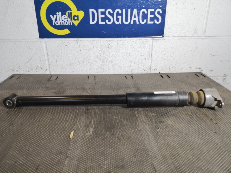 Recambio de amortiguador trasero para mazda 2 lim. (de)  | 0.07 - ...  | 0.07 - ... referencia OEM IAM DF712870XB  