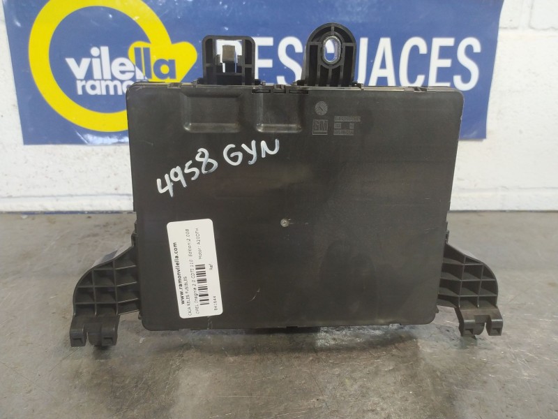 Recambio de caja reles fusibles para opel insignia 2.0 cdti 110 edition referencia OEM IAM   