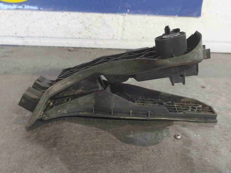 Recambio de potenciometro pedal para audi a3 (8p) 2.0 tdi referencia OEM IAM 1K1721503L 6PV00860000 