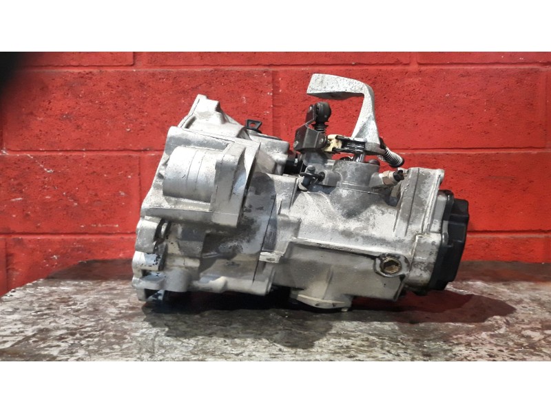 Recambio de caja cambios para seat ibiza (6k1) 1.9 tdi | 0.99 - 0.02 ibiza (6k1) 1.9 tdi | 0.99 - 0.02 referencia OEM IAM EKU  