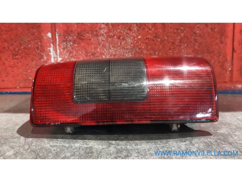Recambio de piloto trasero derecho para citroen berlingo 2.0 hdi multispace referencia OEM IAM   