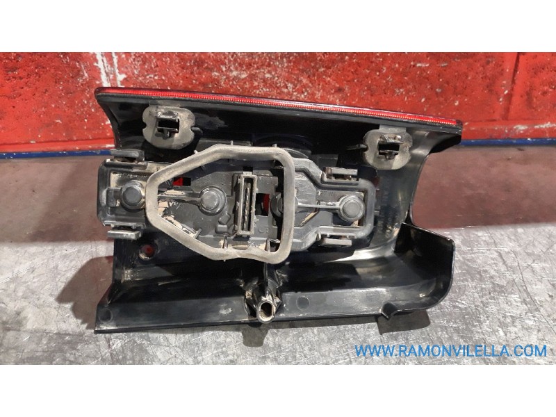 Recambio de piloto trasero derecho para citroen berlingo 2.0 hdi multispace referencia OEM IAM   