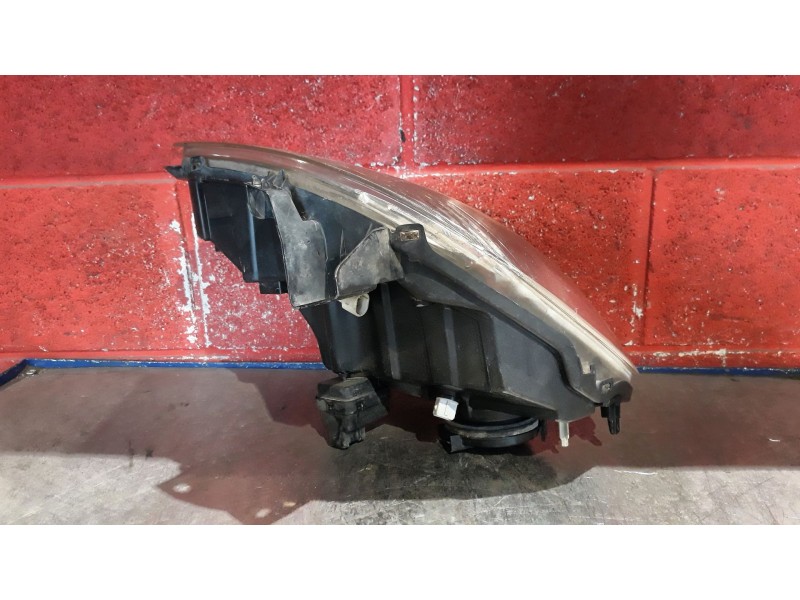 Recambio de faro izquierdo para nissan kubistar (x76)  | 0.03 - ...  | 0.03 - ... referencia OEM IAM   