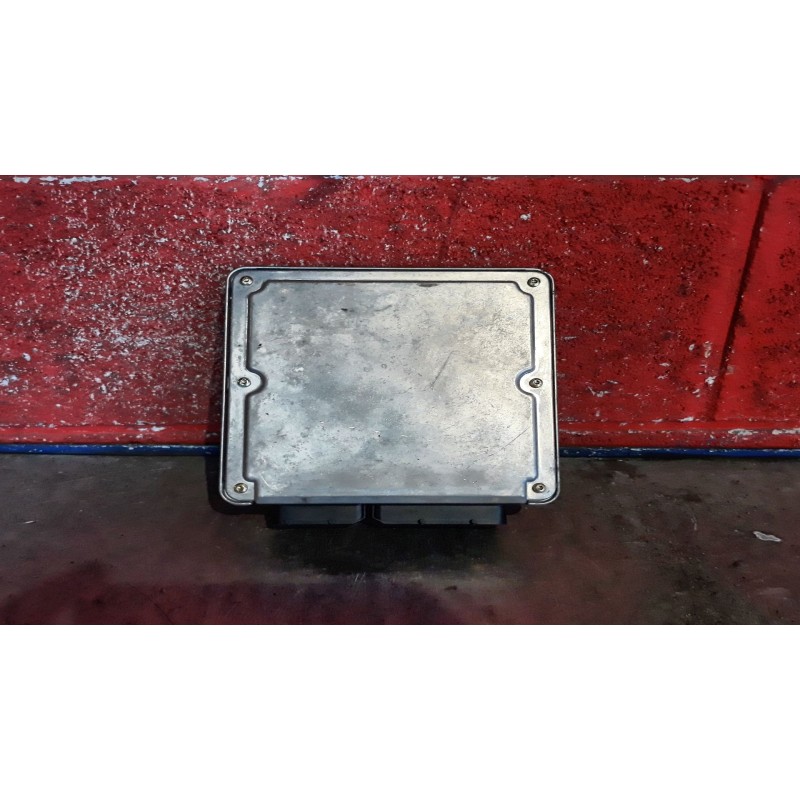 Recambio de centralita motor uce para volkswagen passat berlina (3b2) comfortline | 05.98 - 12.00 comfortline | 05.98 - 12.00 re