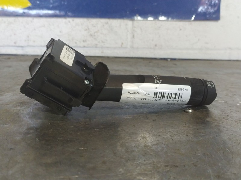Recambio de mando limpia para opel insignia 2.0 cdti 110 edition referencia OEM IAM   
