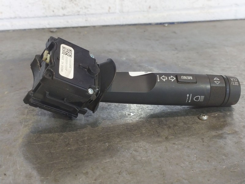 Recambio de mando intermitentes para opel insignia 2.0 cdti 110 edition referencia OEM IAM   