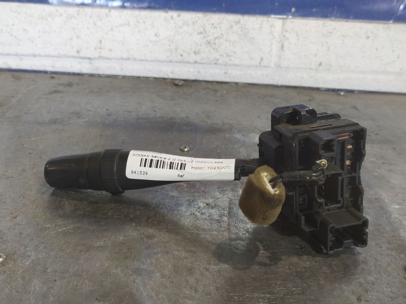 Recambio de mando luces para nissan navara 2 ii pick-up (d22) 2.5 tdi referencia OEM IAM   