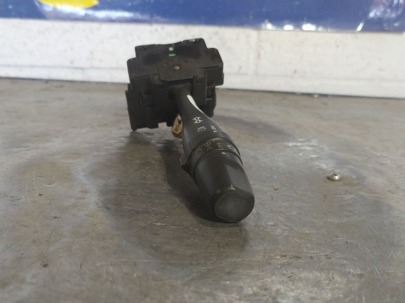 Recambio de mando luces para nissan navara 2 ii pick-up (d22) 2.5 tdi referencia OEM IAM   