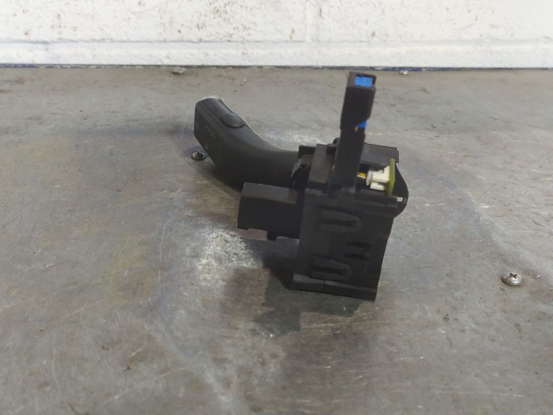 Recambio de mando limpia para audi a3 (8p) 2.0 tdi referencia OEM IAM 1K0953519A  