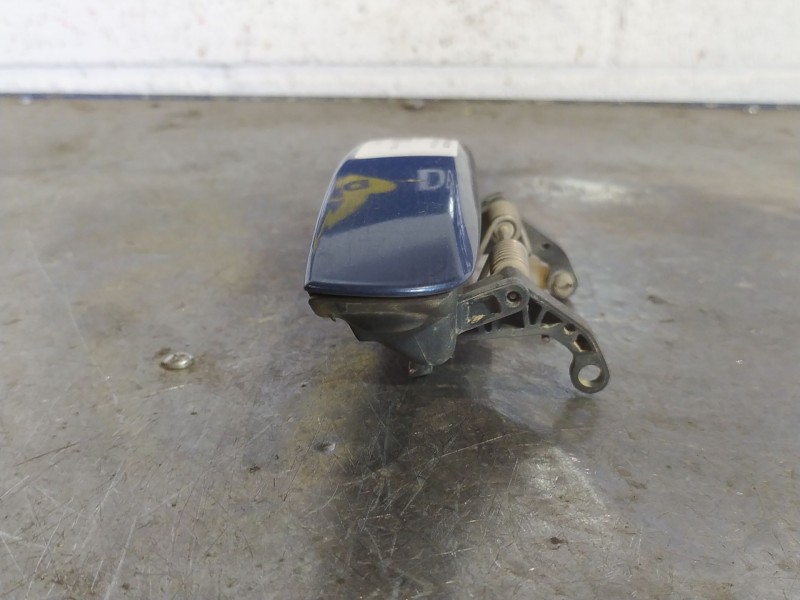 Recambio de maneta exterior delantera derecha para audi a3 (8p) 2.0 tdi referencia OEM IAM   