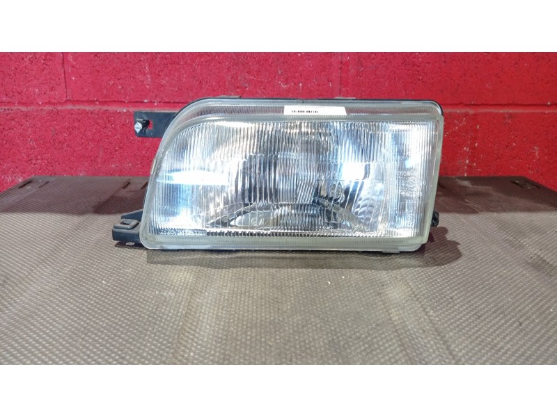 Recambio de faro izquierdo para nissan sunny berlina (n14)  | 0.90 - ...  | 0.90 - ... referencia OEM IAM   