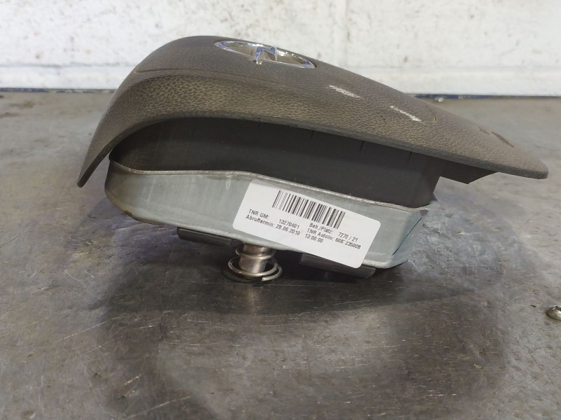 Recambio de airbag delantero izquierdo para opel insignia 2.0 cdti 110 edition referencia OEM IAM   