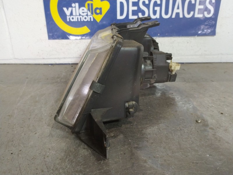 Recambio de faro derecho para ssangyong musso  | 0.96 - 0.01  | 0.96 - 0.01 referencia OEM IAM   