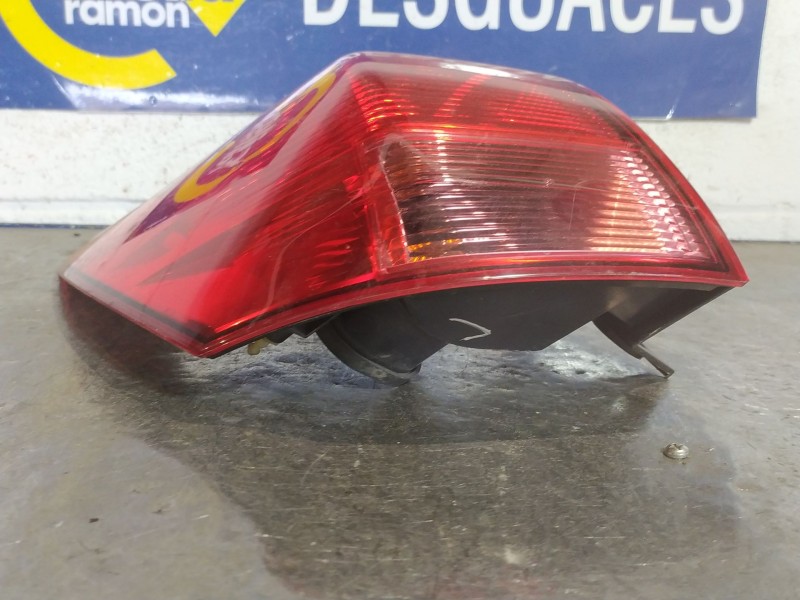 Recambio de piloto trasero izquierdo para nissan qashqai (j10) acenta referencia OEM IAM   