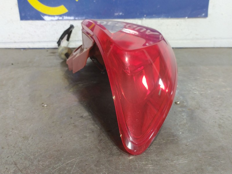 Recambio de piloto trasero izquierdo para mazda 2 lim. (de)  | 0.07 - ...  | 0.07 - ... referencia OEM IAM   