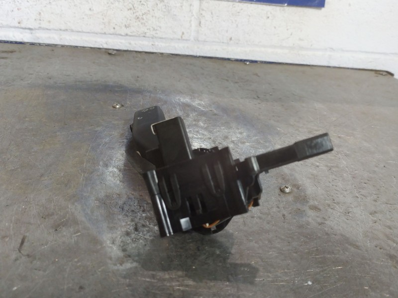 Recambio de mando limpia para seat altea (5p1)  | 0.04 - ...  | 0.04 - ... referencia OEM IAM 1K0953519  