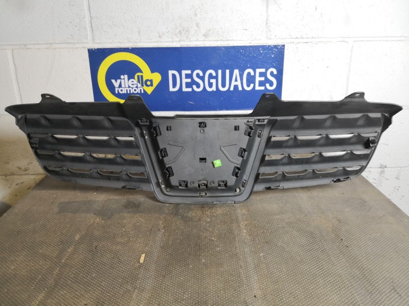 Recambio de rejilla delantera para nissan qashqai (j10) acenta referencia OEM IAM   