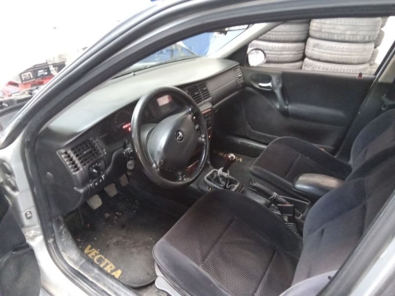 opel vectra b berlina 2.0 dti | 0.95 - ... del año 1999