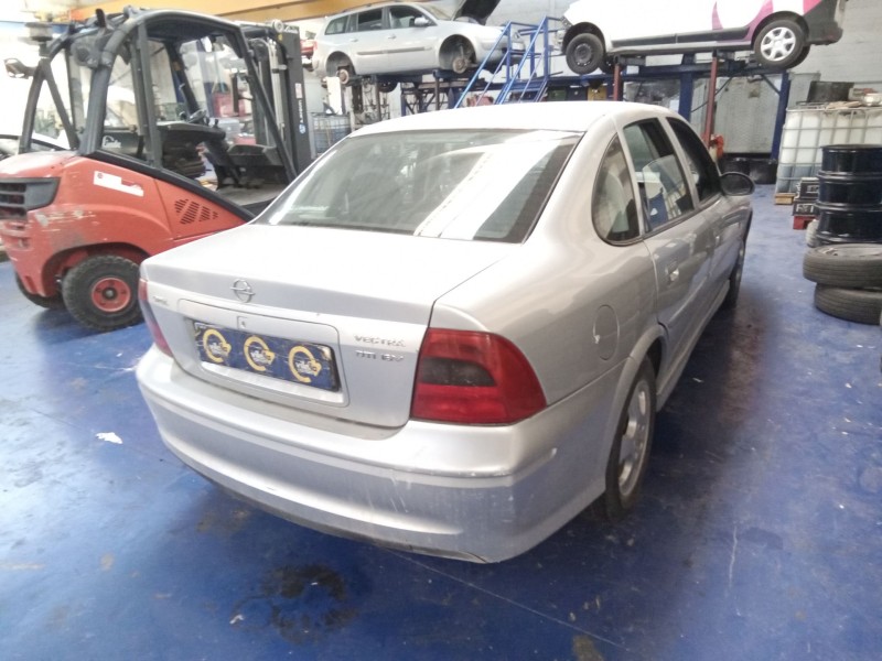 opel vectra b berlina 2.0 dti | 0.95 - ... del año 1999