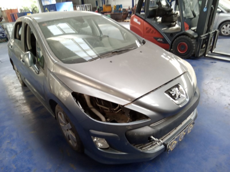 peugeot 308 del año 2010