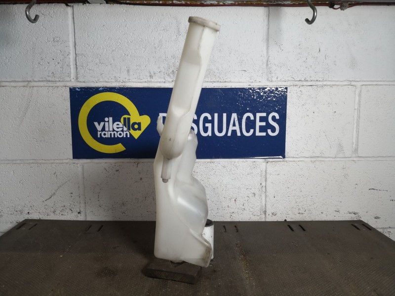 Recambio de deposito limpia para mazda 2 lim. (de)  | 0.07 - ...  | 0.07 - ... referencia OEM IAM   