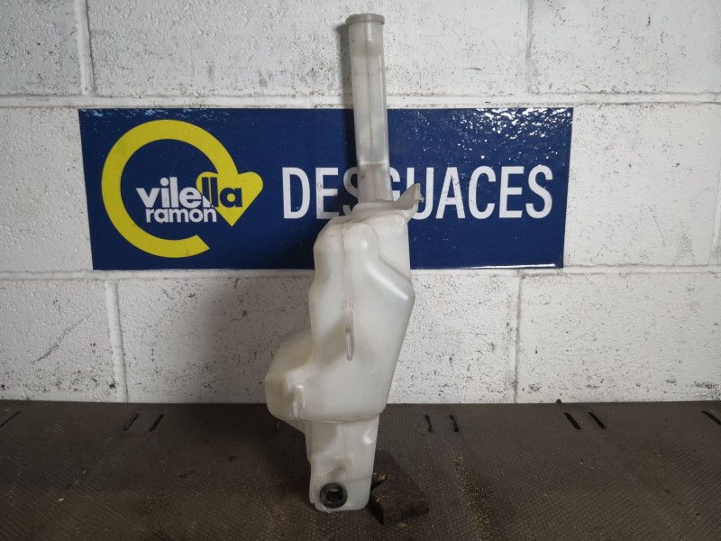 Recambio de deposito limpia para mazda 2 lim. (de)  | 0.07 - ...  | 0.07 - ... referencia OEM IAM   