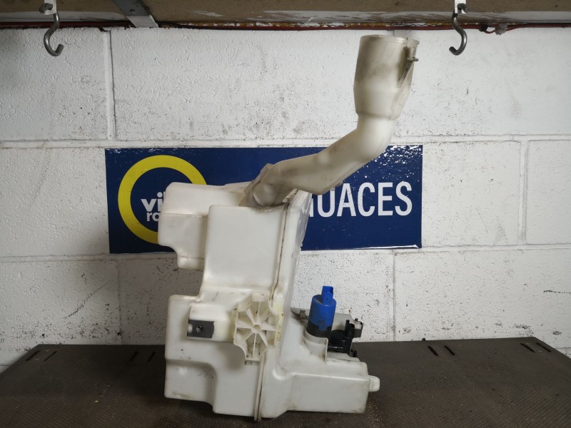Recambio de deposito limpia para peugeot 407 sw  | 0.04 - ...  | 0.04 - ... referencia OEM IAM   