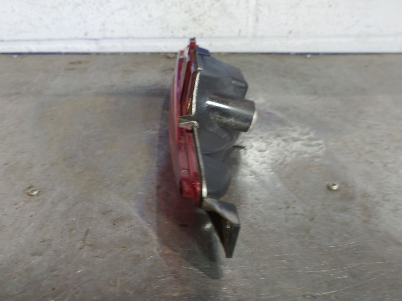 Recambio de faro antiniebla trasero izquierdo para peugeot 208  | 0.12 - ...  | 0.12 - ... referencia OEM IAM 01083000  
