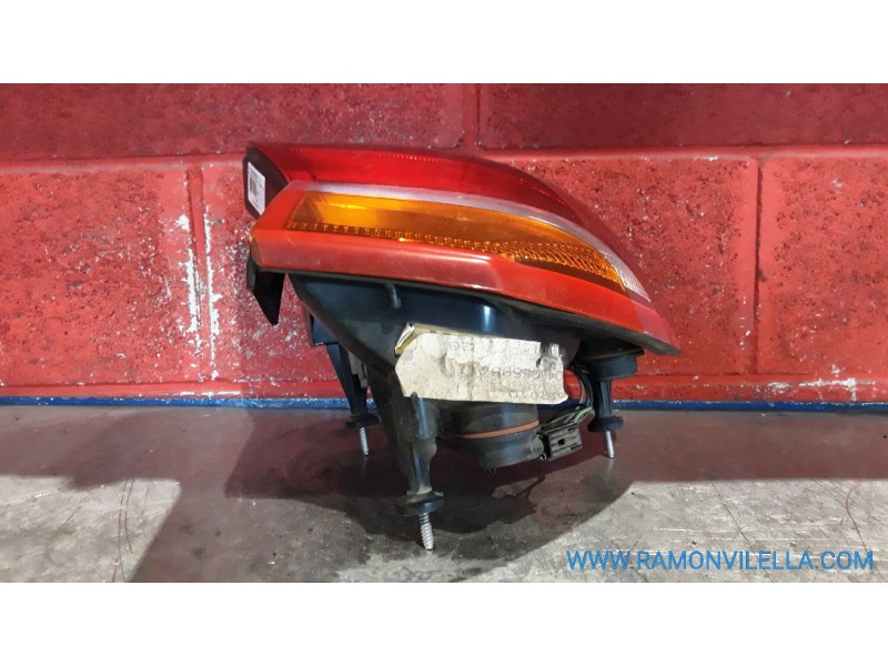 Recambio de piloto trasero derecho para chrysler 300 m (lr) 2.7 v6 | 04.98 - 12.02 2.7 v6 | 04.98 - 12.02 referencia OEM IAM   