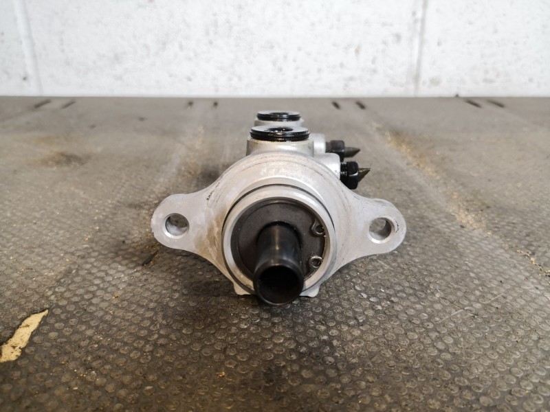 Recambio de bomba freno para kia carnival  | 0.07 - ...  | 0.07 - ... referencia OEM IAM   