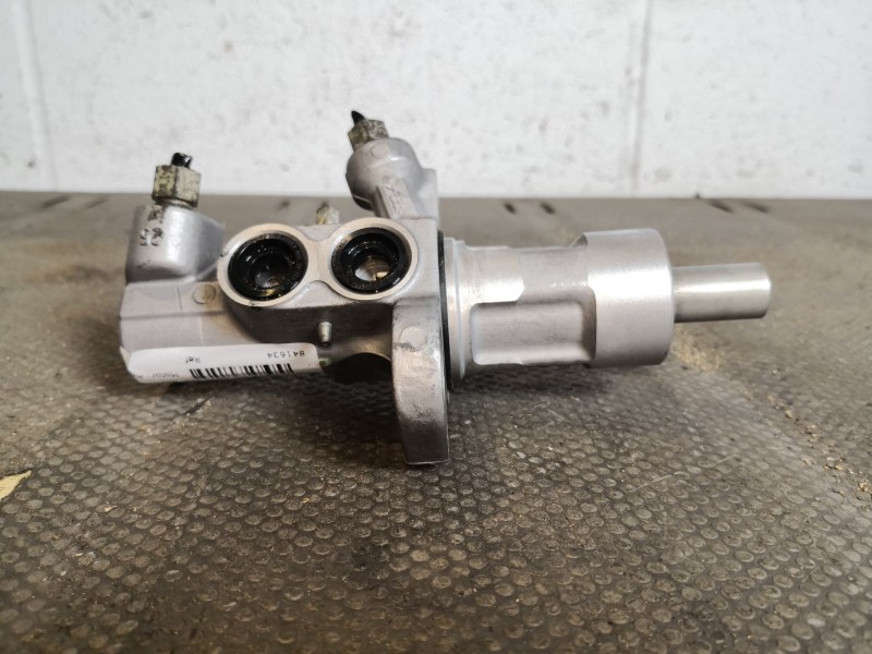 Recambio de bomba freno para opel insignia 2.0 cdti 110 edition referencia OEM IAM   