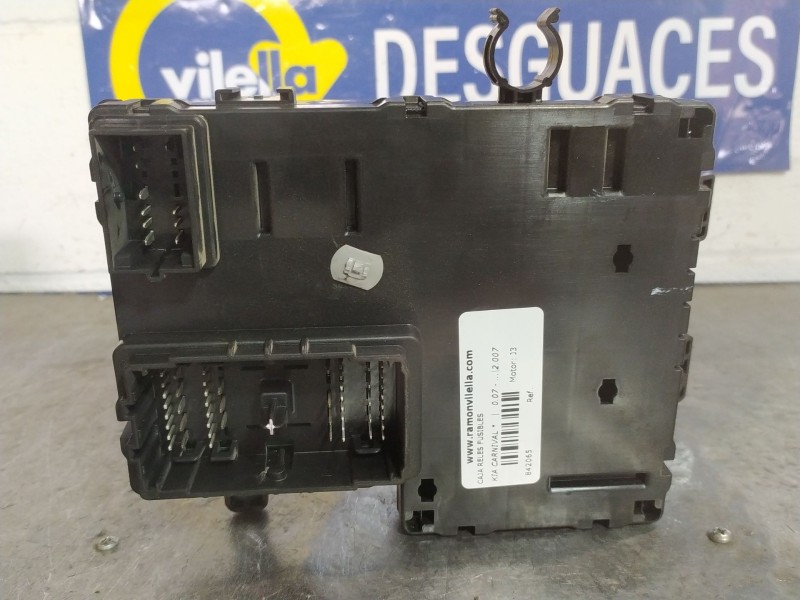 Recambio de caja reles fusibles para kia carnival  | 0.07 - ...  | 0.07 - ... referencia OEM IAM   