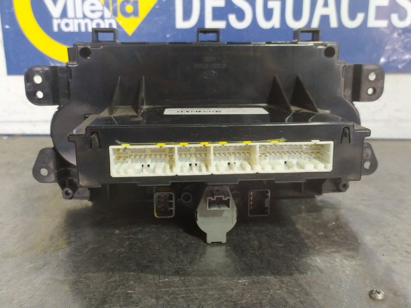 Recambio de mando climatizador para kia carnival  | 0.07 - ...  | 0.07 - ... referencia OEM IAM 972504D253  