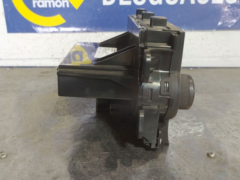 Recambio de mando climatizador para kia carnival  | 0.07 - ...  | 0.07 - ... referencia OEM IAM 972504D253  