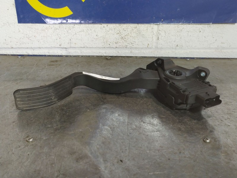 Recambio de potenciometro pedal para peugeot 208  | 0.12 - ...  | 0.12 - ... referencia OEM IAM 9671433780 6PV00994941 