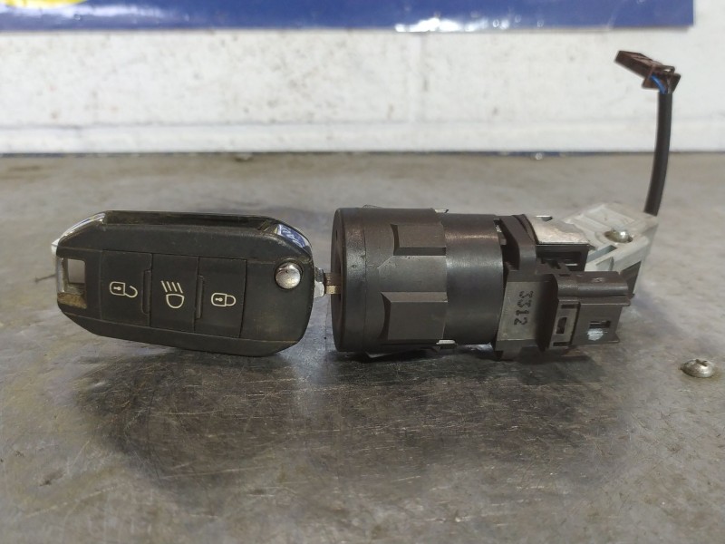 Recambio de conmutador de arranque para peugeot 208  | 0.12 - ...  | 0.12 - ... referencia OEM IAM   
