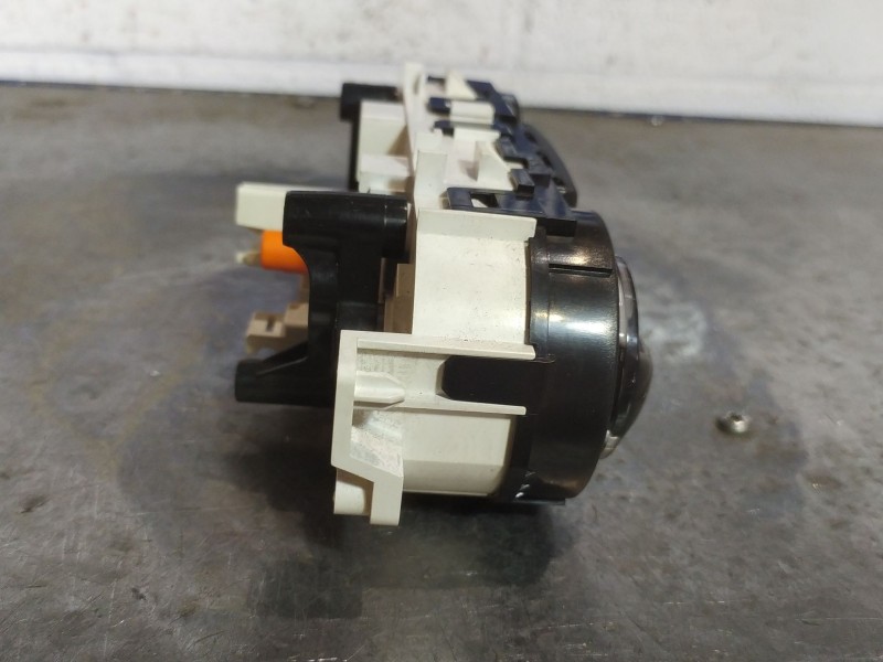 Recambio de mando calefaccion aire acondicionado para peugeot 208  | 0.12 - ...  | 0.12 - ... referencia OEM IAM   