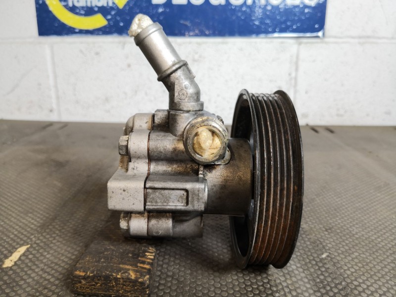 Recambio de bomba direccion para opel insignia 2.0 cdti 110 edition referencia OEM IAM   