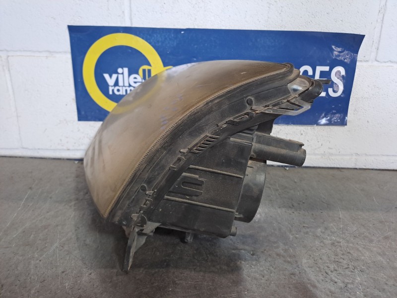 Recambio de faro izquierdo para opel vectra c berlina club | 02.02 - 12.03 club | 02.02 - 12.03 referencia OEM IAM OSCURO  