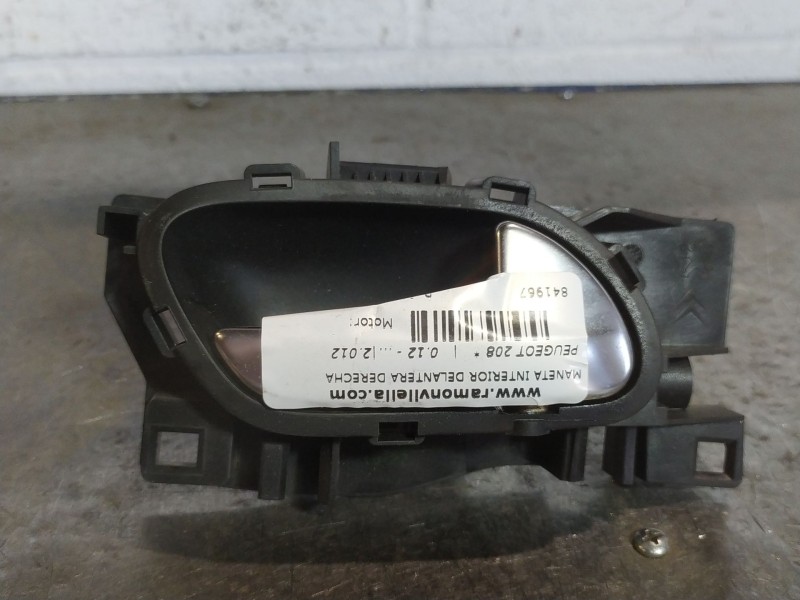 Recambio de maneta interior delantera derecha para peugeot 208  | 0.12 - ...  | 0.12 - ... referencia OEM IAM   