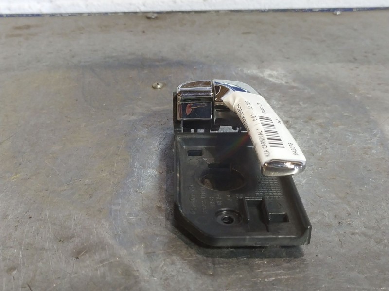 Recambio de maneta interior delantera derecha para kia carnival  | 0.07 - ...  | 0.07 - ... referencia OEM IAM   